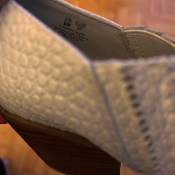 Sam Edelman Walton Crocodile-Embossed Ankle Booties - Picture 8 of 8